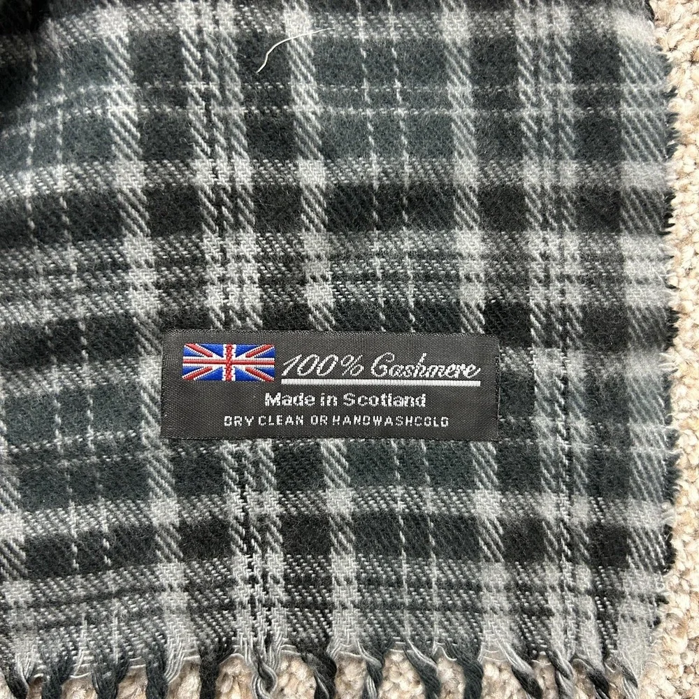 Rectangle Scarf Womens One Size Green Plaid 100% Cashmere Made In Scotland